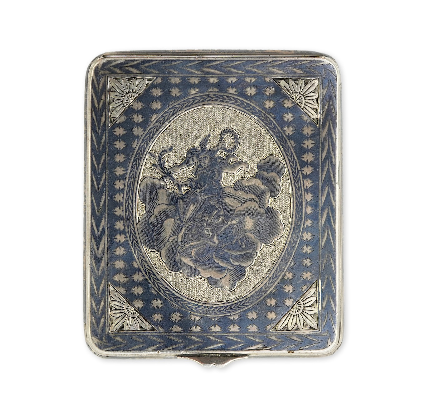 A 19th century Russian 84 zolotnik and niello cigarette case